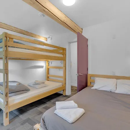 Hi Nordegg - Hostel-2